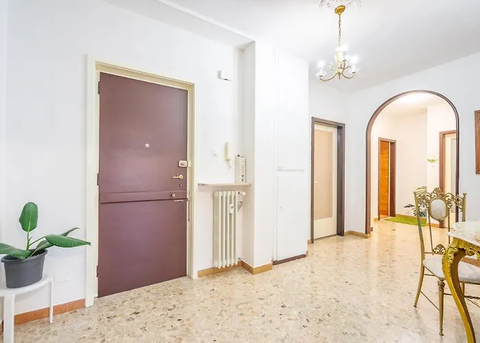 Πανσιόν Orlando *